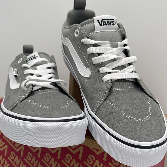Vans WMNS Filmore Suede/Canvas Moon Mist
VN0A5EDUC0O Sneakers - Picture 5 of 16